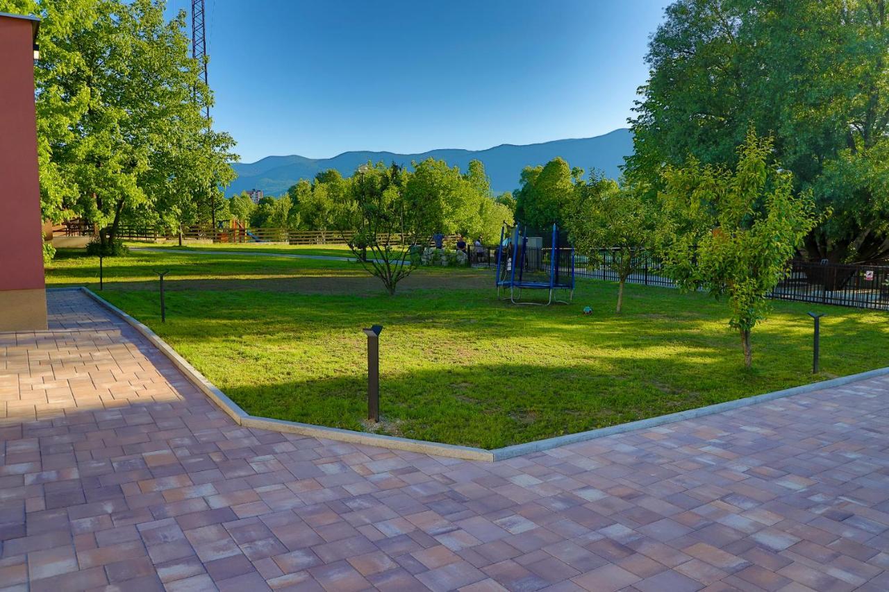 Apartment Vila Tara Bihać Exteriör bild