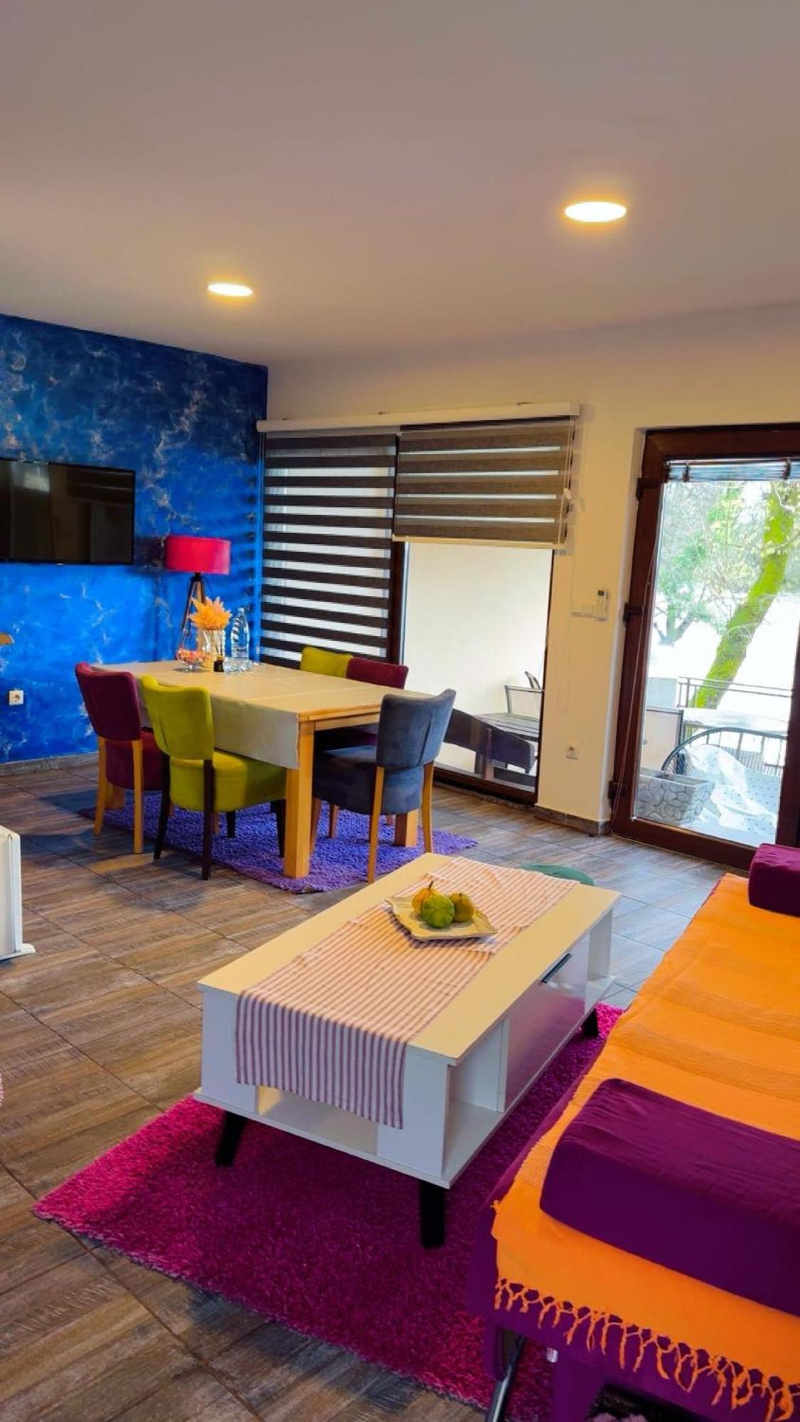 Apartment Vila Tara Bihać Exteriör bild